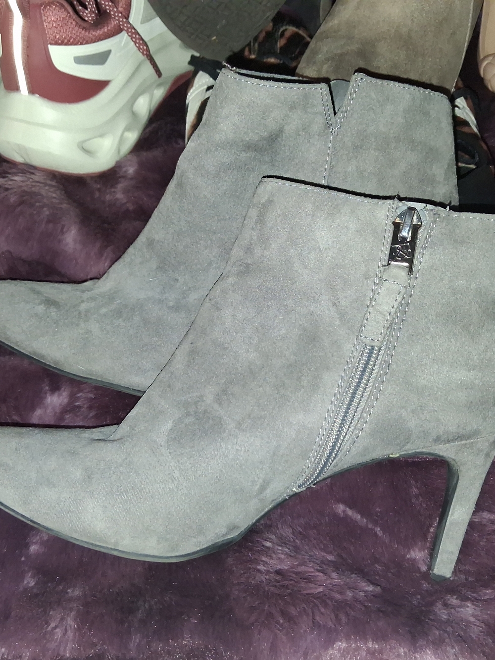 Sam & Libby Light Gray Suede Side-Zip Ankle Booties